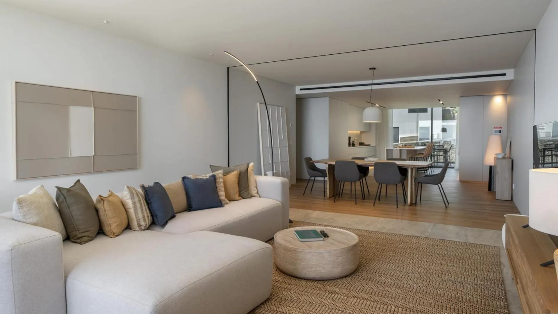 Appartamento Savoy Monumentalis V A Retreat In An Icon Of Luxury Funchal  Portogallo
