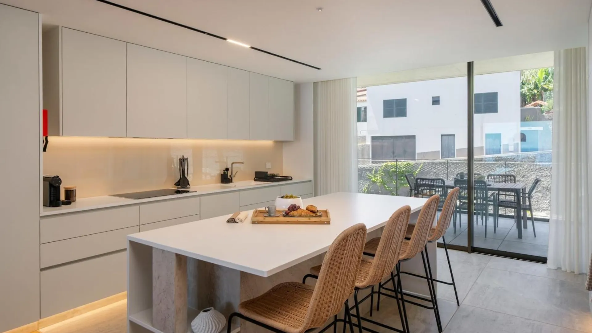 Apartment Ferienwohnung Savoy Monumentalis V A Retreat In An Icon Of Luxury Funchal