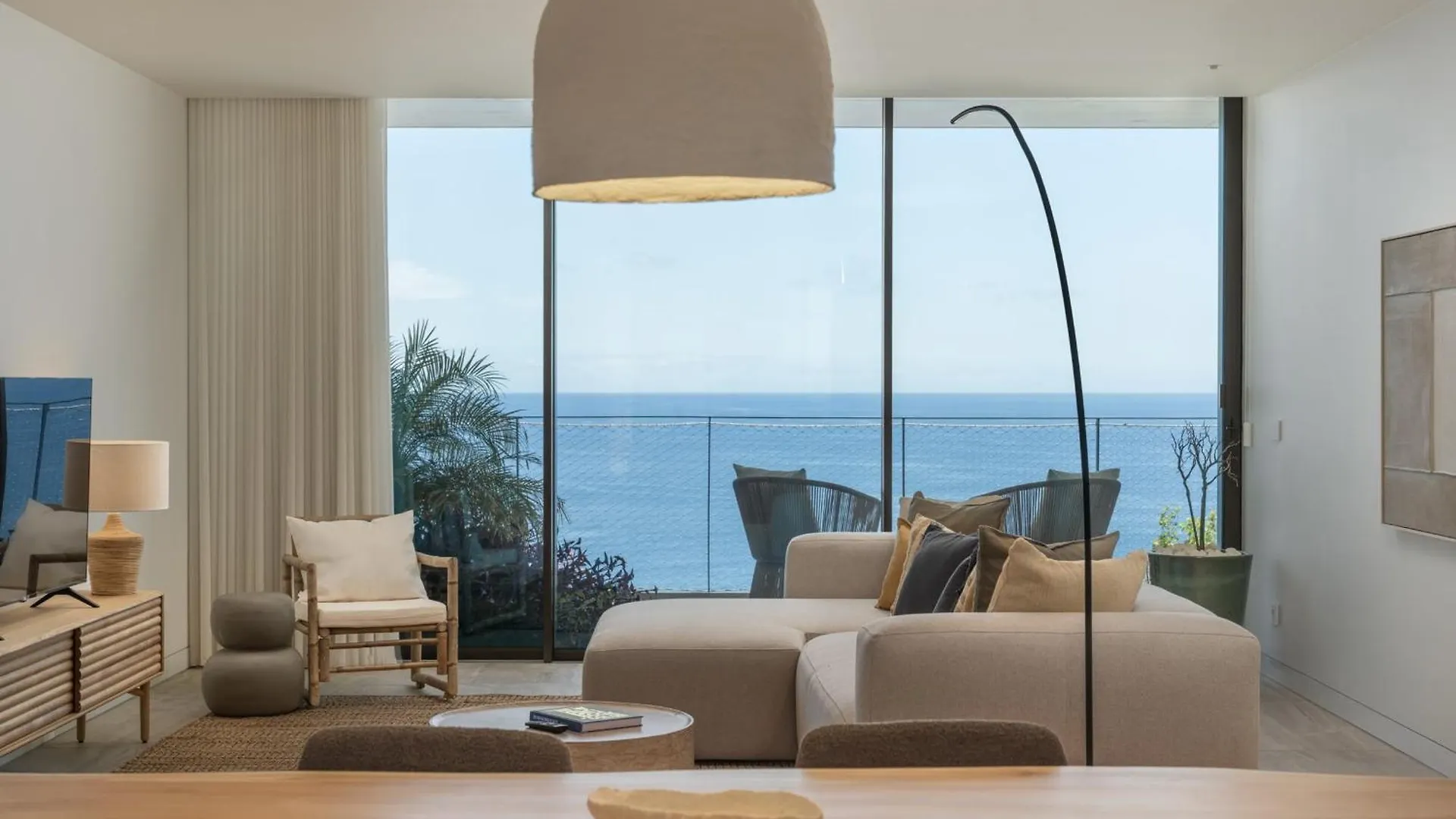 Apartment Ferienwohnung Savoy Monumentalis V A Retreat In An Icon Of Luxury Funchal  Portugal